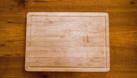 How to Clean a Wooden Cutting Board